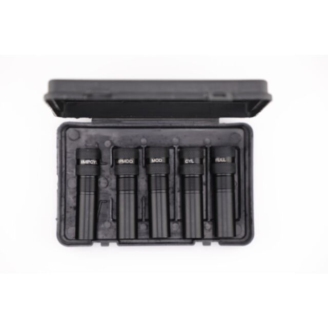 A black plastic case holds the CHOKE TUBE EXTENDED SET 28GA, featuring a standard set of five black cylindrical choke tubes, each securely placed in individual slots. White text labels them from left to right: IMP CYL, IC MOD, MOD, CYL, and FULL. The back
